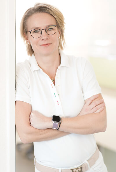 Dr. med. Yasmin Stein